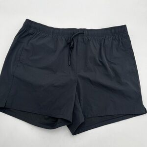 New Men’s‎ VRST relaxed fit short size XXL 5 inch inseam  graphic charcoal.